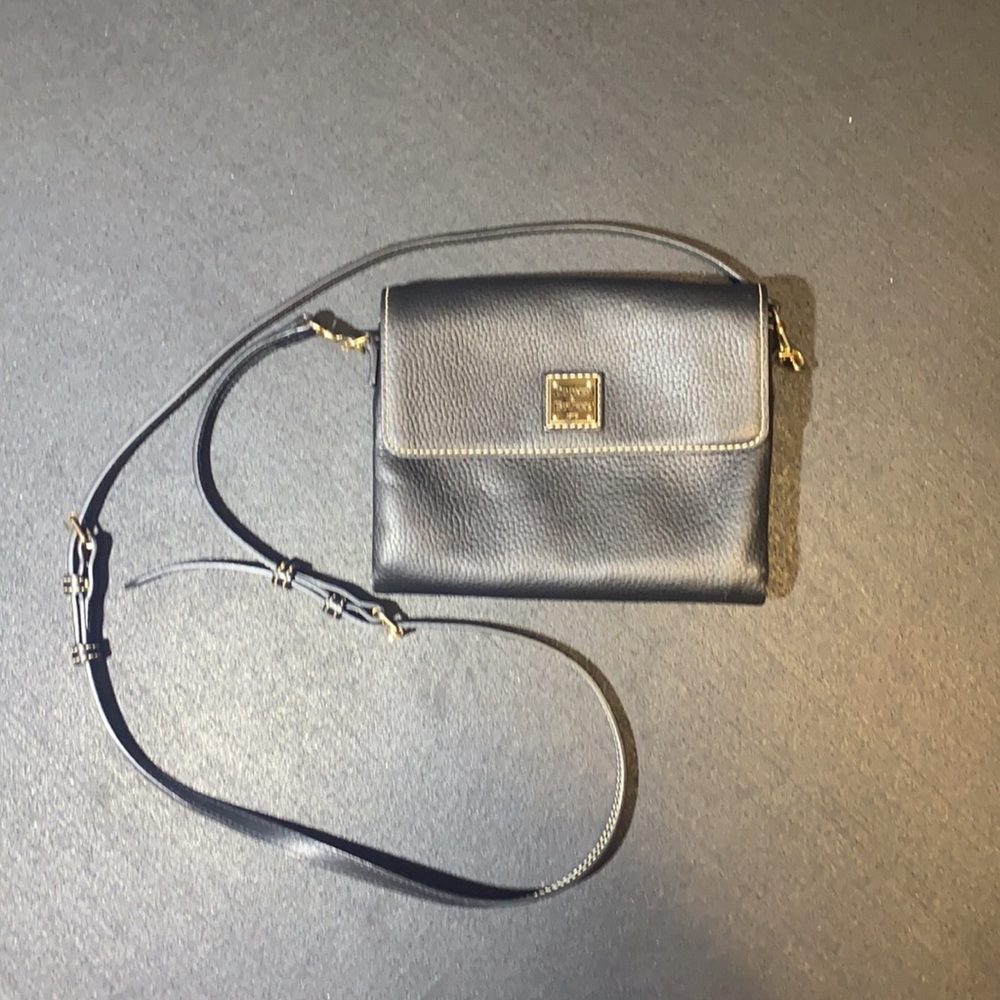 Dooney & Bourke Black Pebble Leather Crossbody GUC - Picture 2 of 13